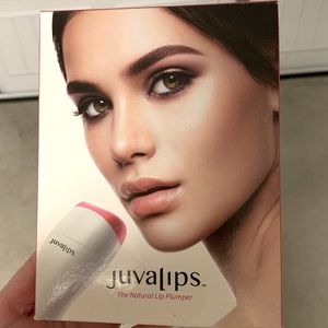 JuvaLips Lip Plumper